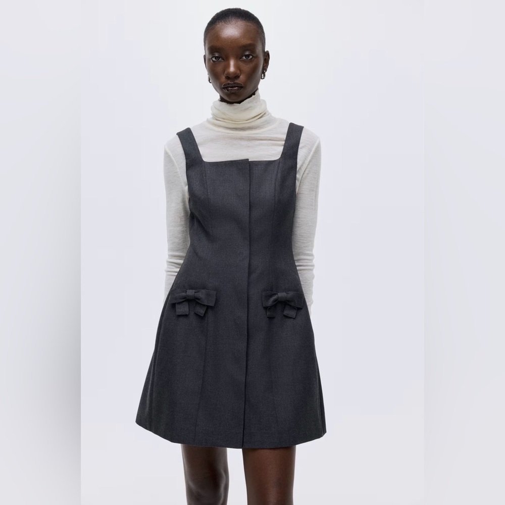 BNWT H&M Bow-Detail Twill Dress